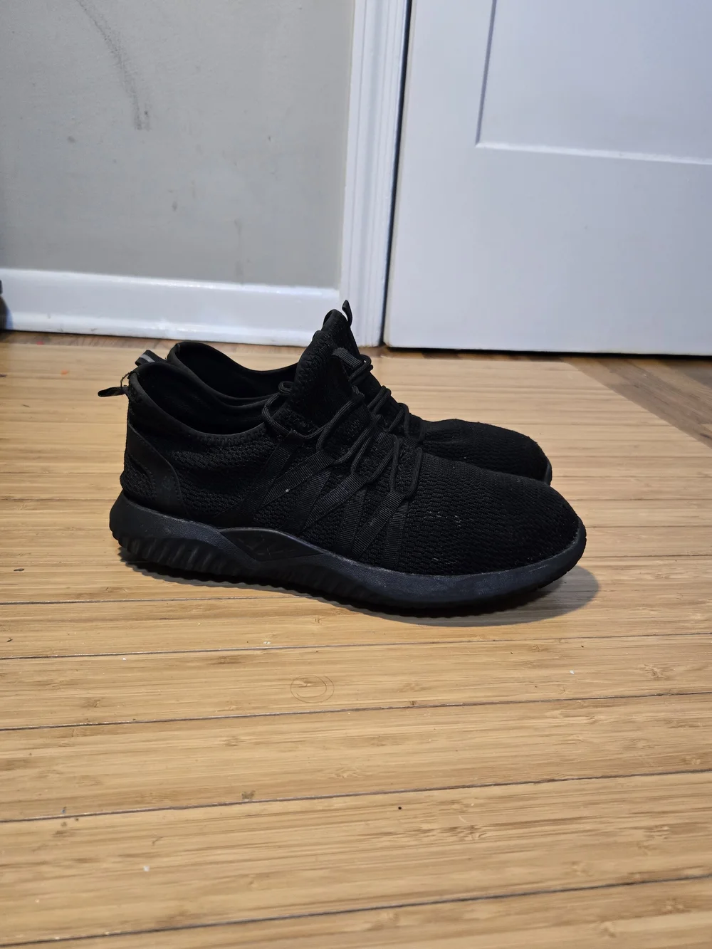 N/A comfortable men